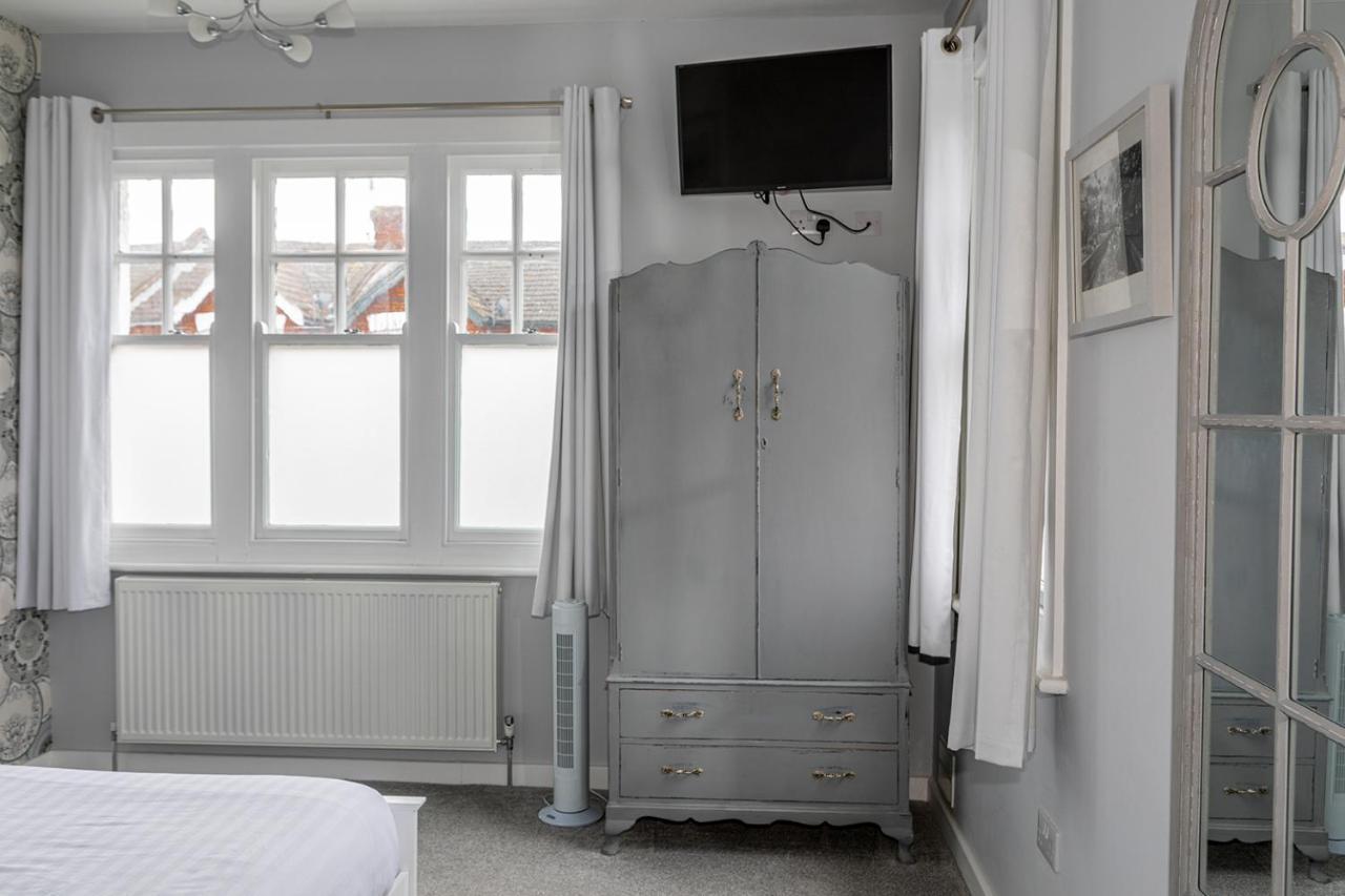 The Sleep-Inn Hare B&B Herne Bay Extérieur photo