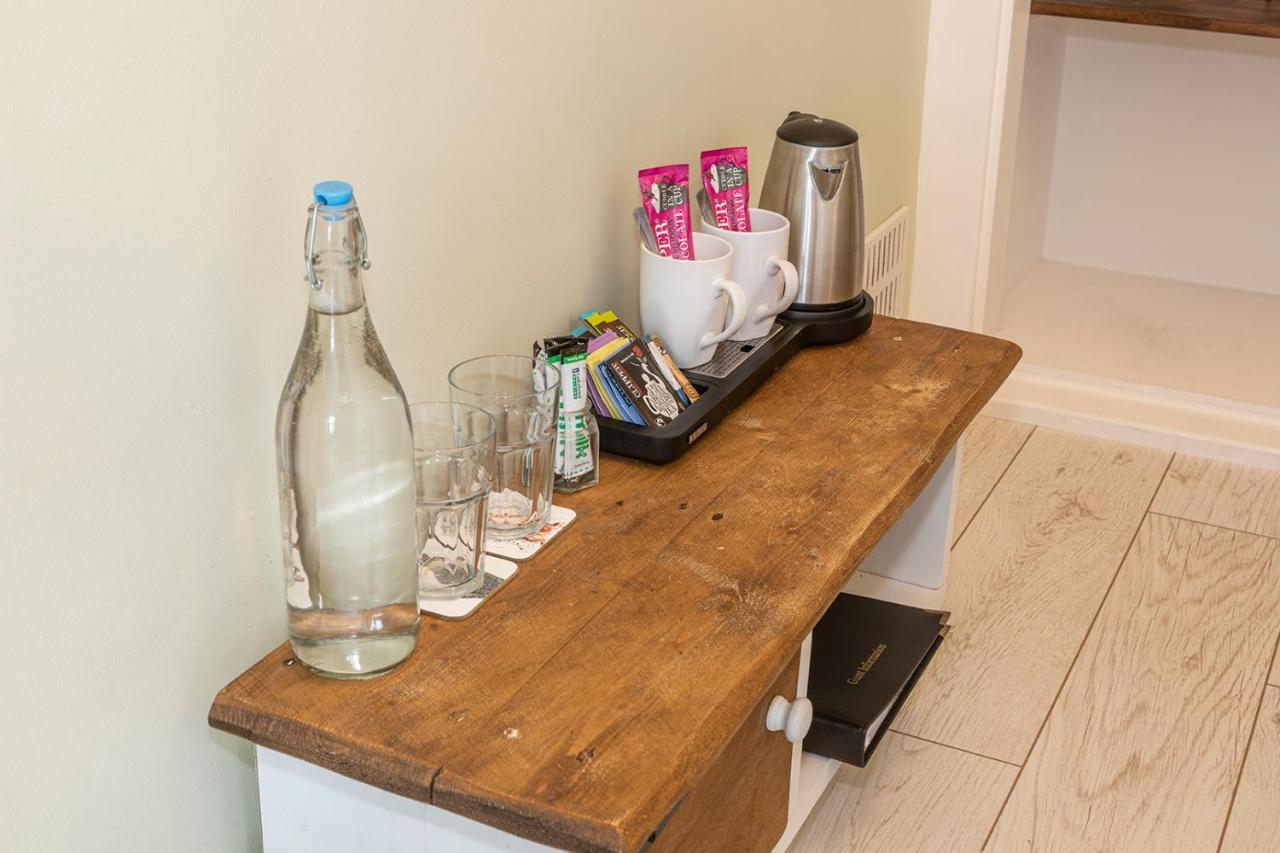 The Sleep-Inn Hare B&B Herne Bay Extérieur photo